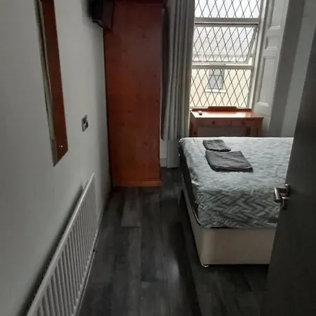 Maid Of Erin * Tipperary