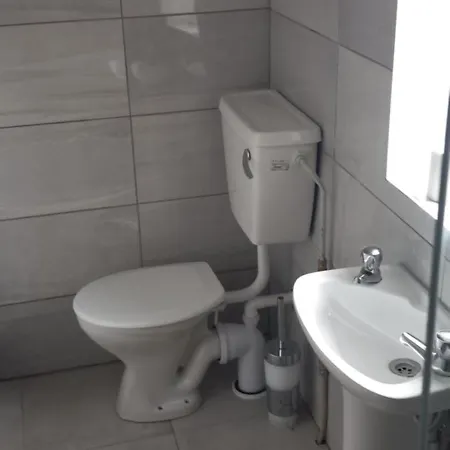 Maid Of Erin Tipperary